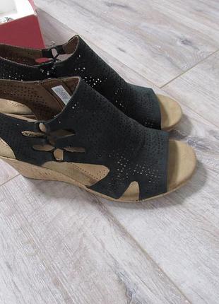 Босоніжки rockport briah asym wedge sandal 39eur оригінал