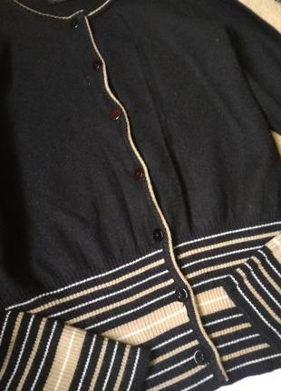 Стильный свитер на пуговичках в составе шерсть мериноса и акрил2 фото