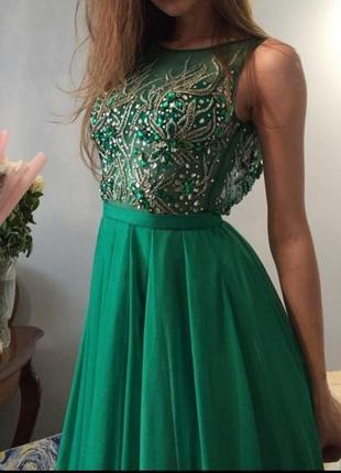 Платье sherri hill