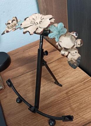 Регулируемая рамка для зеркала, фото или картины.