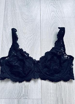 Бюстгальтер