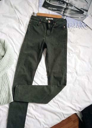 Узкие джинсы хаки топшоп 28 размер