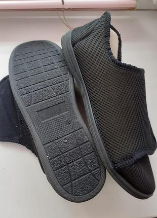 Тапочки новые 43-44р.3 фото