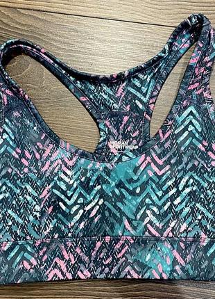 Спортивный топ кроп эластичный с принтом
