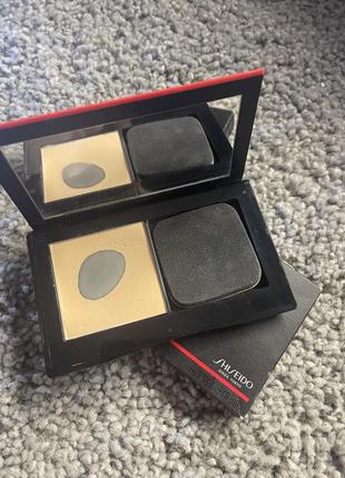 Пудра матуюча shiseido