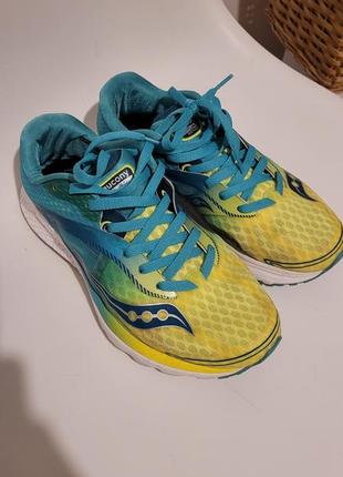 Кроссовки saucony kinvara 7 everun