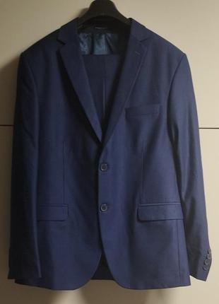 Костюм чоловічий