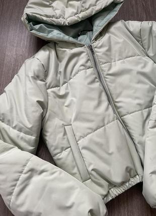 Пухова куртка