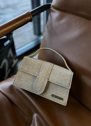 Бежева сумка jacquemus