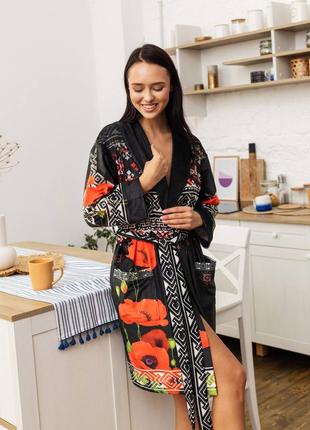 Женские плюшевые халаты