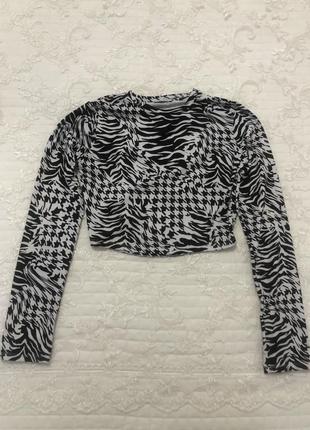 Кофтинка/топ bershka