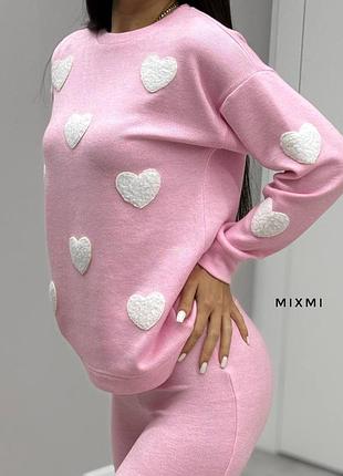 Жіночий брючний прогулянковий костюм