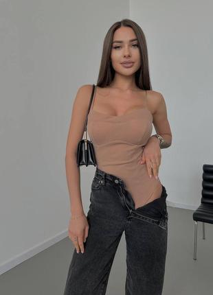 Женский боди на молнии с эффектом пуш апп