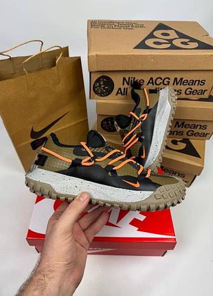 Nike acg mountain fly gore-tex
