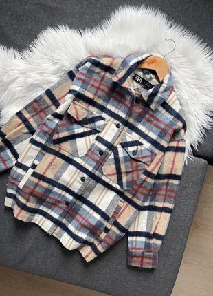 Теплая рубашка в клетку zara