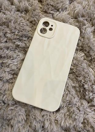 Незвичайний чохол на iphone.