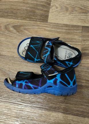 Капці сандалі босоніжки для садочка дуже зручні