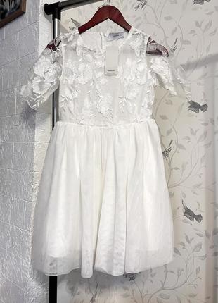 Праздничное платье с кружевом reserved