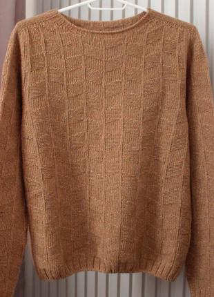 Шерстяной свитер