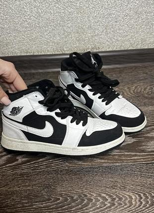 Nike air jordan 1 retro low
