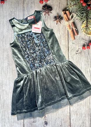 Красивое платье на девочку