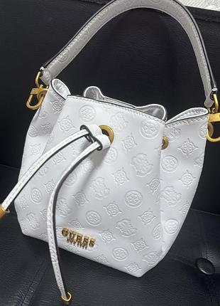 Guess сумочка белая оригинал