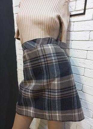 Фирменная,германия, легкая,тепла,юбка в клетку 50%wool