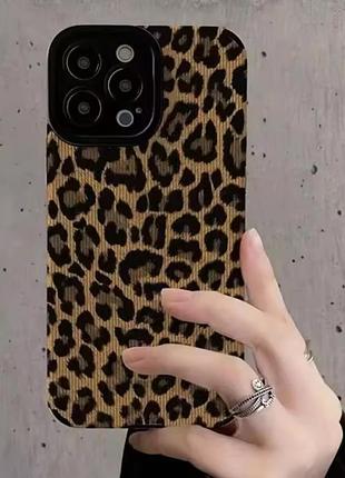 Чехол для iphone 14 pro.