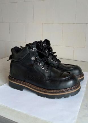 Женские ботинки fila (39/25 см)