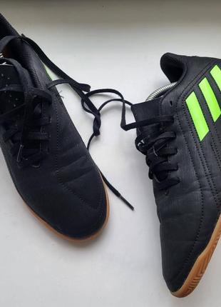 Оригинальные детские фут-залки 
 adidas deportivo