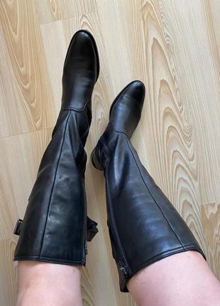 Кожаные качественные удобные сапоги 41 р осень весна