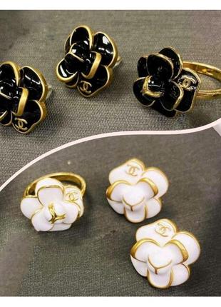 Комплект серьги и кольца под камелия