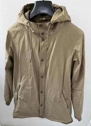 Вітровка а pull& bear (espana) розмір l/40.