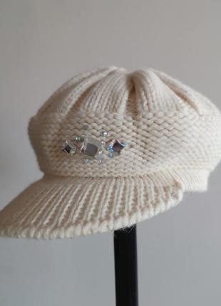 Молочно белая вязаная шапка/ кепка с шерстью