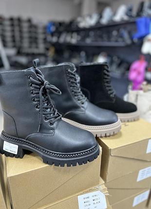 Жіночі зимові шкіряні черевики