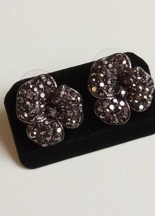 Елегантні сережки з димчастими кристалами під крапельне срібло