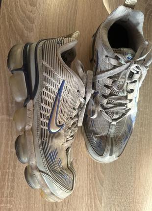 Кроссовки nike boot room for youth boys basketball rankings
