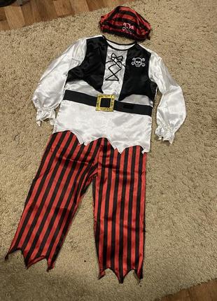 Пират костюм
