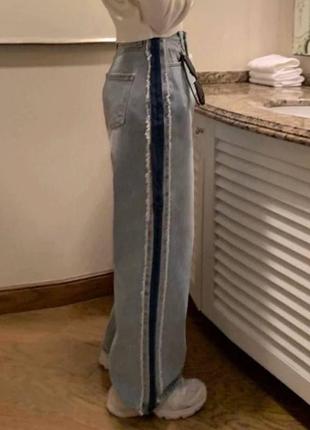 Джинсы палаццо с декоративной вставкой и бахрамой по бокам👖