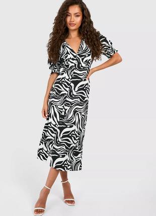Стильное платье boohoo
