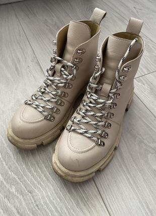 Кремовые ботинки te shoes