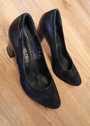 Туфли berloni 38 размер