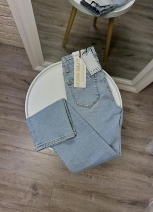 Прямые джинсы mango