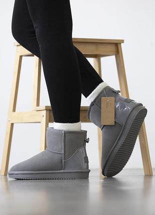 Жіночі зимові ugg mini уггі угі угг утеплені хутром / угг натуральні овчина / угги утепленные мех з мехом натуральные