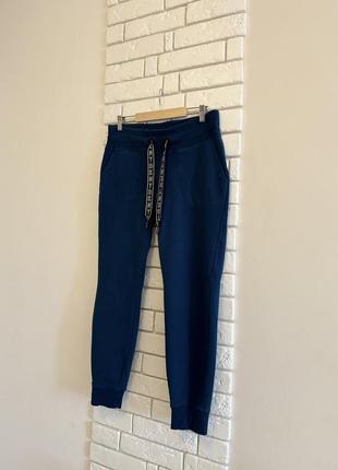 Спортивный костюм dkny8 фото