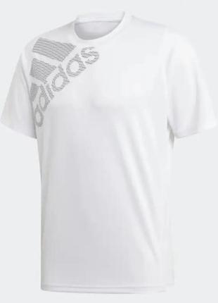 Футболка чоловіча adidas freelift. розмір s. стан нової!