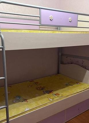 Двухэтажная детская кровать турецкой фирмы cilek