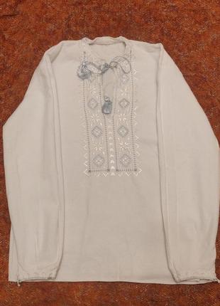 Вышитая рубашка для мальчика 52 см по спинке