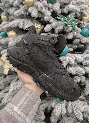 Зимние кроссовки reebok