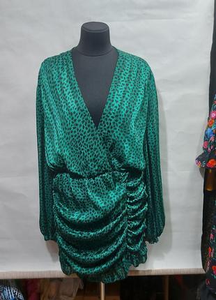 Шикарна сукня